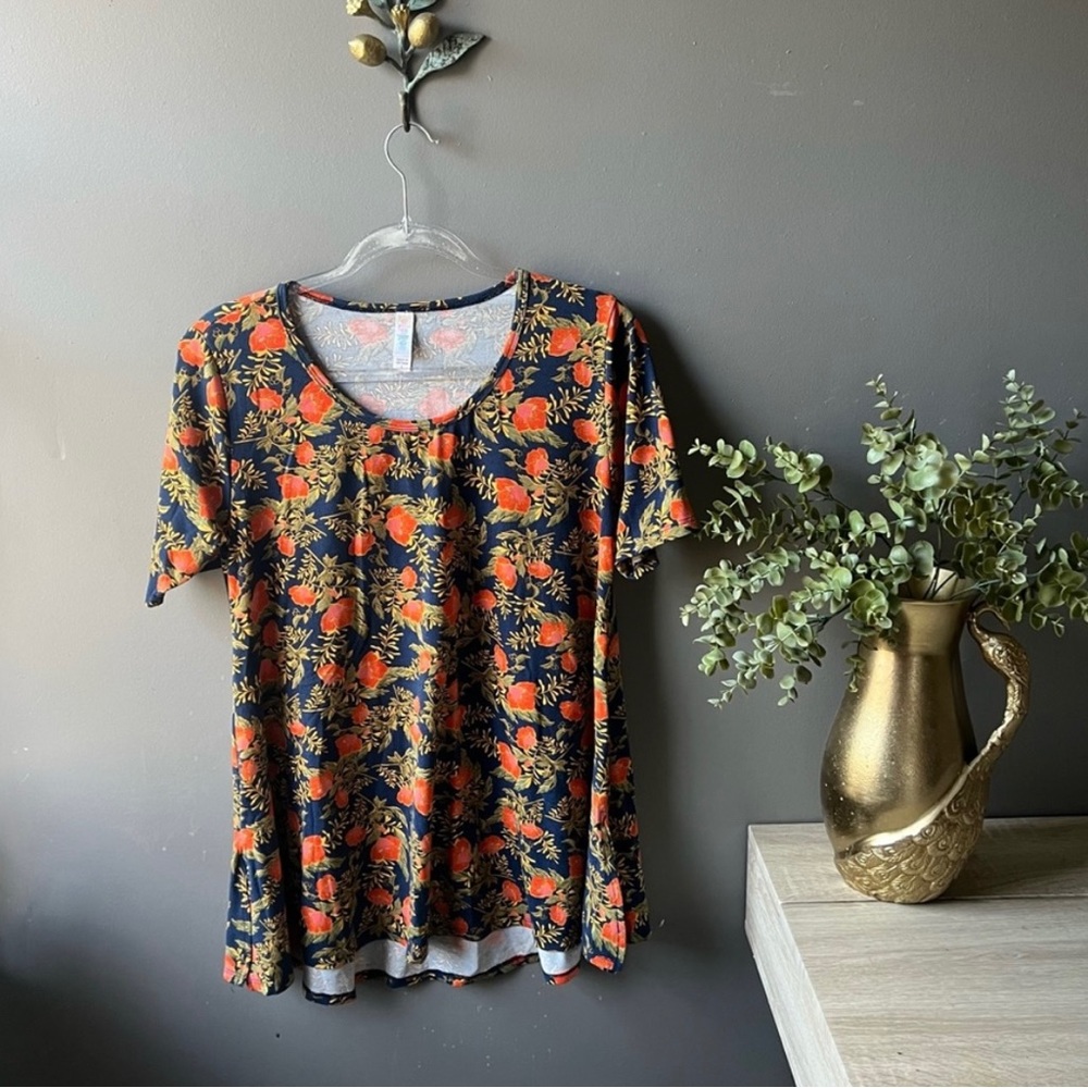 Bundle of 3 LuLaRoe Tops Sizes XS - Small